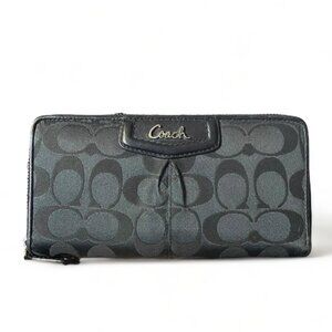 The COACH Signature Zip Around Full Size Accordion Wallet in Black/Gray is a sty
